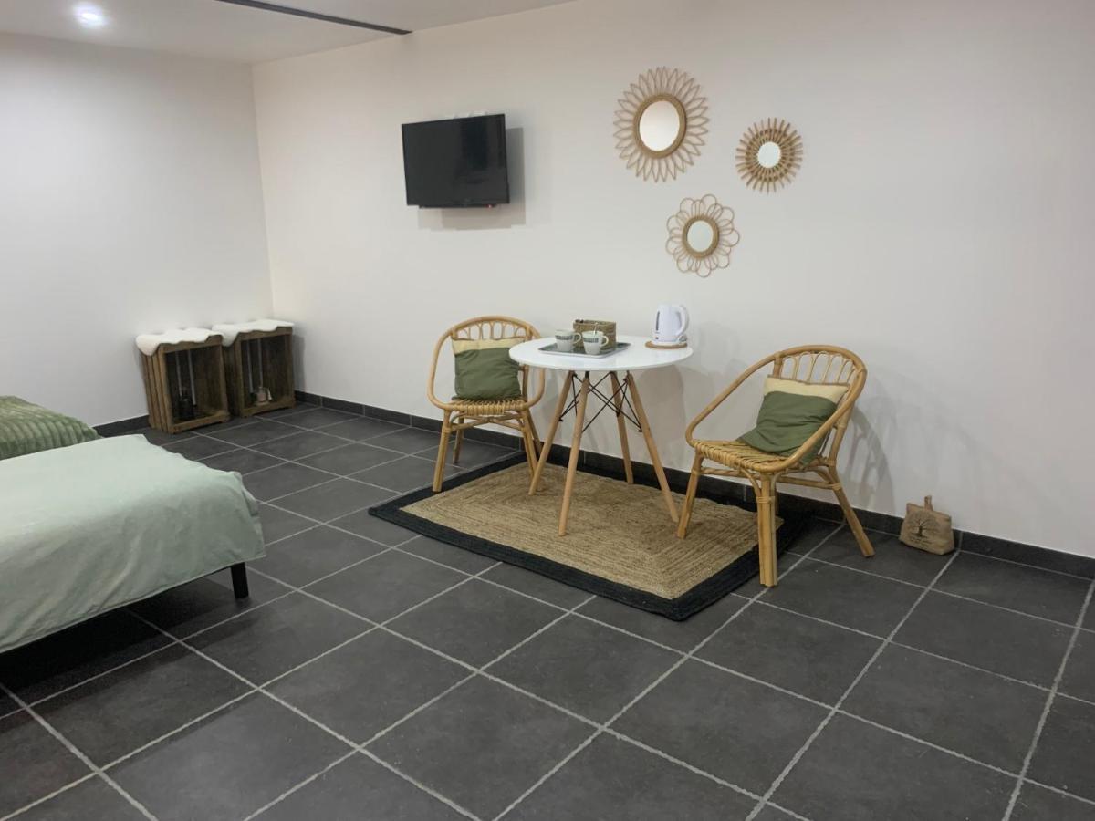 Aux Fines Bulles Gite Et Chambres D Hotes Neuve-Maison 외부 사진