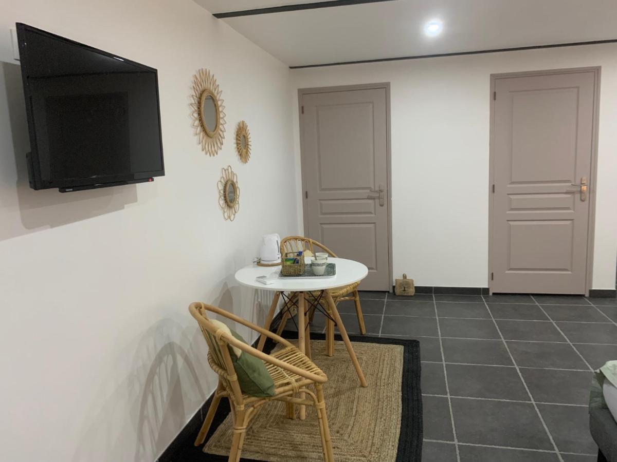Aux Fines Bulles Gite Et Chambres D Hotes Neuve-Maison 외부 사진