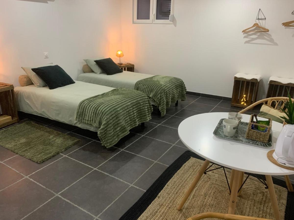 Aux Fines Bulles Gite Et Chambres D Hotes Neuve-Maison 외부 사진