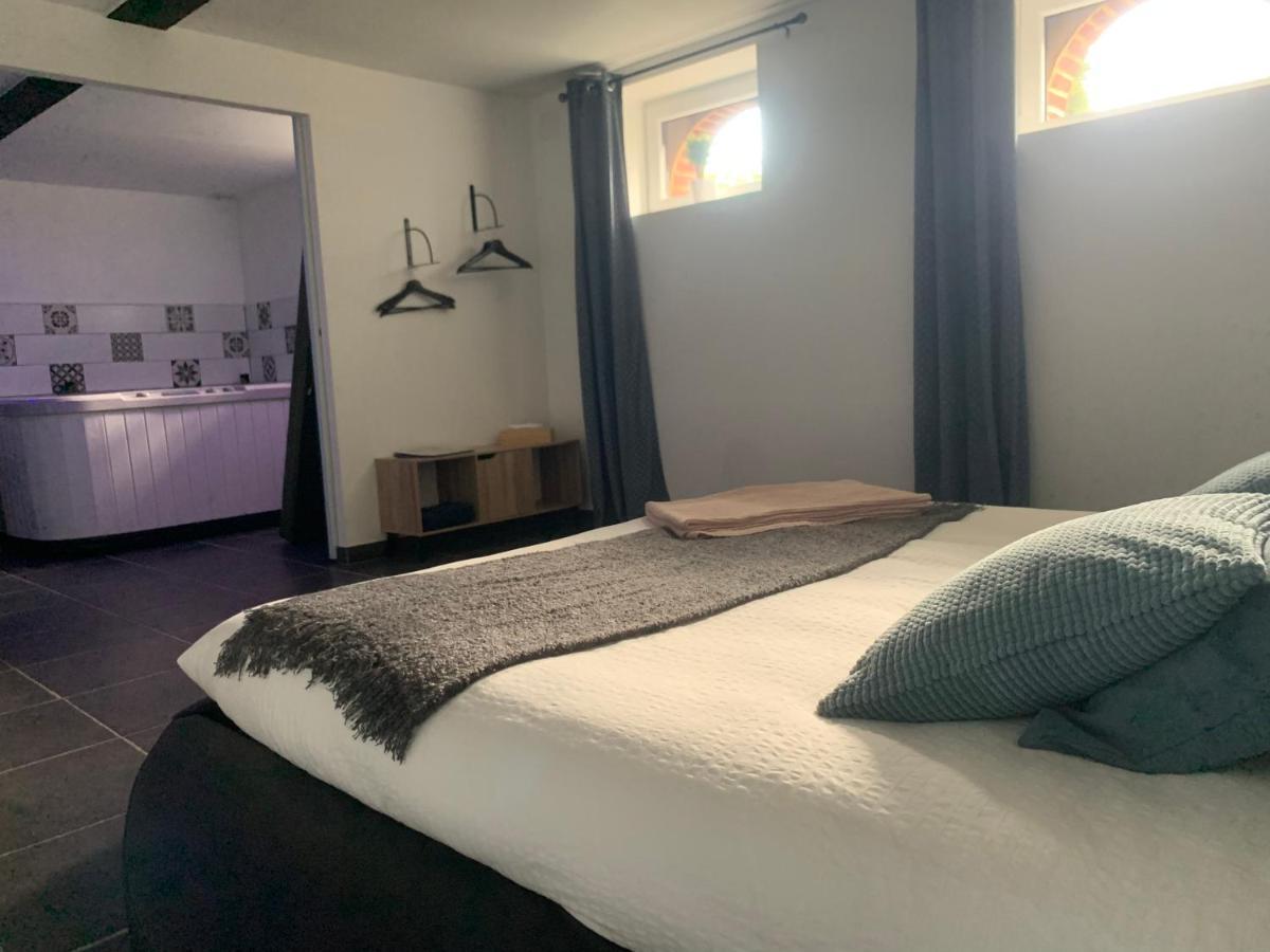 Aux Fines Bulles Gite Et Chambres D Hotes Neuve-Maison 외부 사진