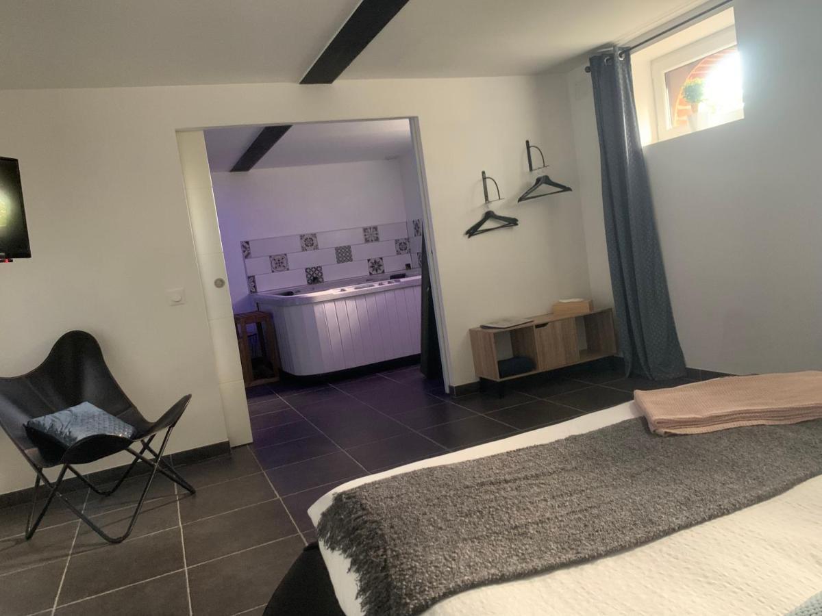 Aux Fines Bulles Gite Et Chambres D Hotes Neuve-Maison 외부 사진